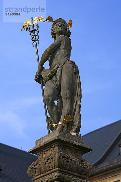 Brunnenfigur des Hermes vor dem Kloster Michelsberg  ehemalige Benediktinerabtei  17. Jhd.  Bamberg  Oberfranken  Bayern  Deutschland