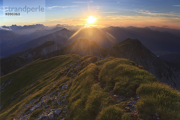 Sonnenuntergang am Hochriss  Tirol  Österreich  Europa