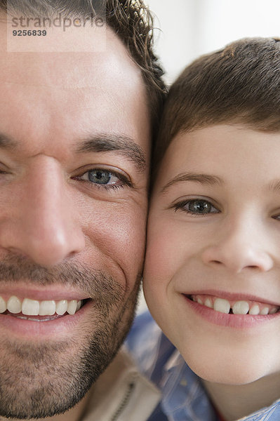 Fröhlichkeit Menschlicher Vater Sohn Close-up 5-9 Jahre 5 bis 9 Jahre