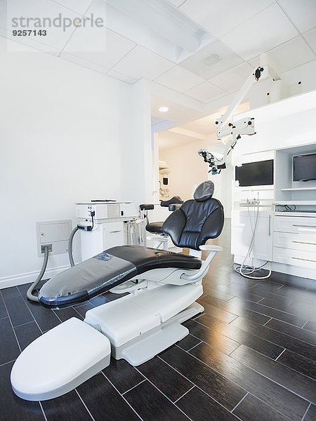 leer Gerät Büro Zahnarzt modern