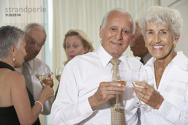 Senior Senioren Abendessen Party Wein