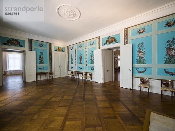 Deutschland  Eutin  Schloss Eutin  Showrooms mit historischem Interieur