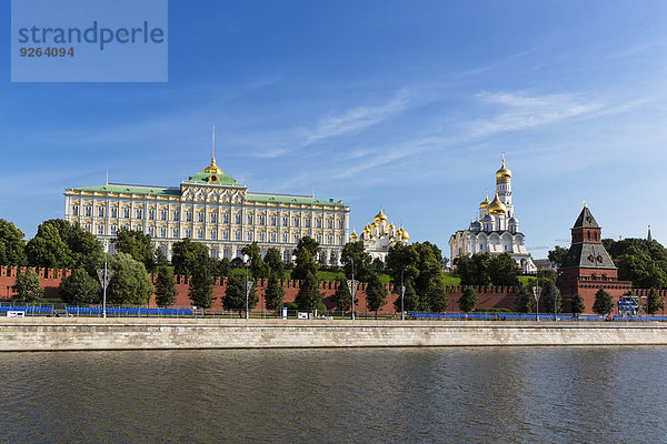 Russland  Moskau  Moskwa  Großer Kreml-Palast und Kathedralen