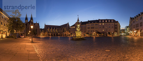 Deutschland  Niedersachsen  Braunschweig  Altstadtmarkt am Abend