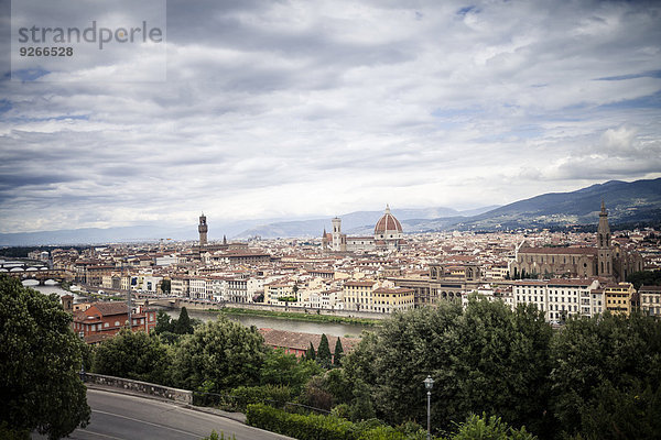 Italien  Toskana  Florenz  Stadtansicht vom Piazzale Michelangelo aus