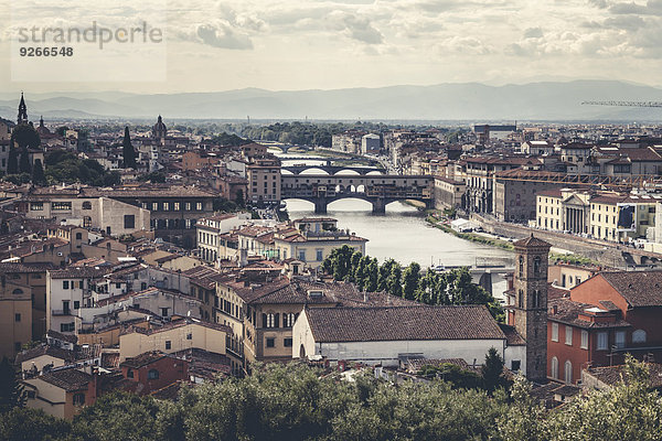 Italien  Toskana  Florenz  Stadtansicht mit Ponte Vecchio