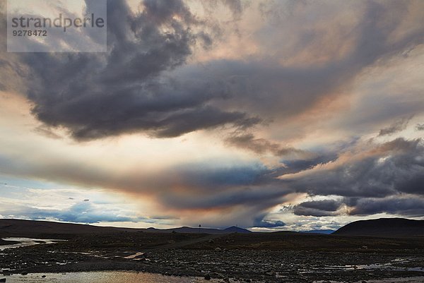 Vulkan Bardarbunga  Rauchwolken über dem Lavafeld Holuhraun am 02.09.2014  Island