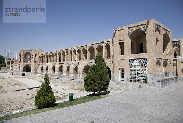 Si-o-se Pol  33-Bogen-Brücke  Isfahan  Esfahan  Iran