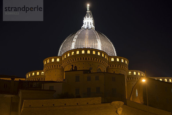 Kuppel Wohnhaus Nacht Heiligkeit Kuppelgewölbe Italien Loreto Marken