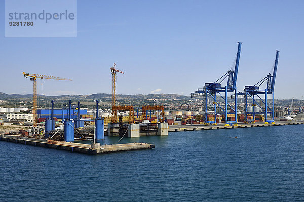 bauen Hafen Transport Latium Container Italien