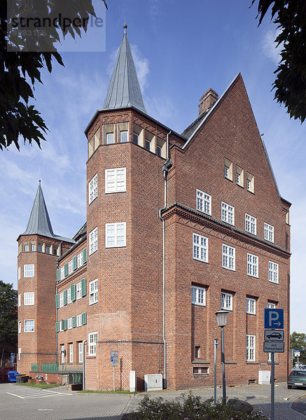 Reichsbank-Gebäude  später Staatsbank der DDR  heute Deutsche Bank  Stralsund  Mecklenburg-Vorpommern  Deutschland