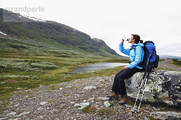 Wasser wandern trinken