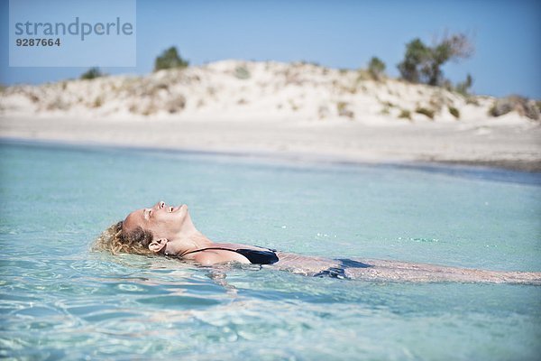 Wasser Frau fließen