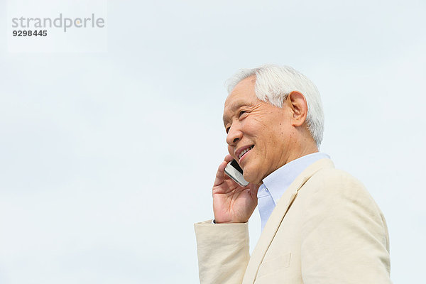 Senior Senioren Mann Erwachsener japanisch Smartphone