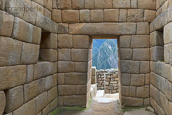 Wand Eingang Ansicht Ruinenstadt Machu Picchu UNESCO-Welterbe typisch Peru