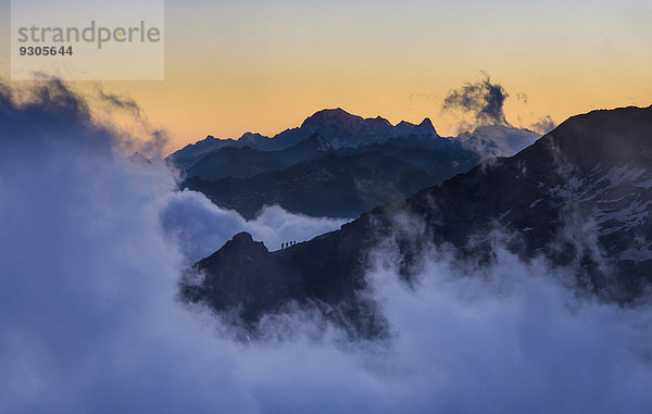 Bergsteiger Hütte Sellamassiv Sella Berg 4 Ecke Ecken Alpen Kopfball Monte Rosa Italien