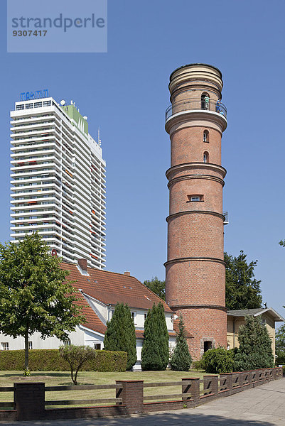 Hotel Maritim  alter Leuchtturm  Travemünde  Schleswig-Holstein  Deutschland