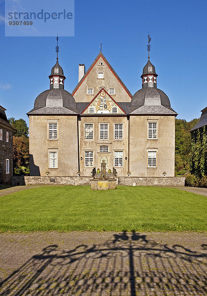 Schloss Neuenhof  Lüdenscheid  Sauerland  Nordrhein-Westfalen  Deutschland