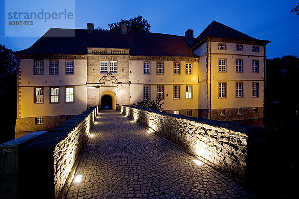 Schloss Strünkede  Wasserschloss  Herne  Ruhrgebiet  Nordrhein-Westfalen  Deutschland