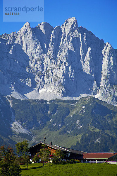 Bauernhof am Wilden Kaiser  Kaisergebirge  Tirol  Österreich  Europa