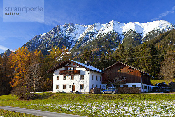 Bauernhof  Mieminger Plateau  Tirol  Österreich  Europa