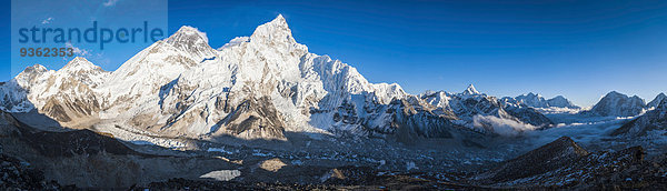 Panorama Ländliches Motiv ländliche Motive Berg Landschaft Schnee Ansicht Nepal