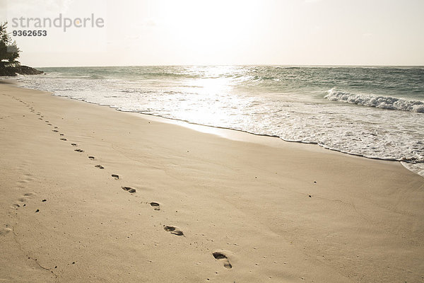 Karibik  Barbados  Silver Sands  Schritte am Strand