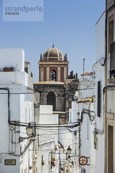 Spanien  Andalusien  Tarifa  Altstadt  Kuppel einer Kirche