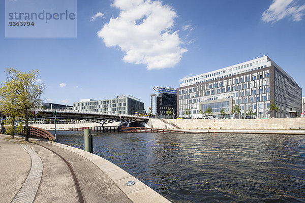 Deutschland  Berlin  Blick auf das Gebäude der Bundespressekonferenz  Spree