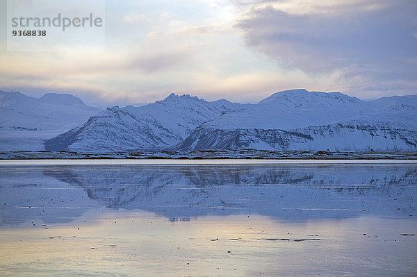 Stilleben still stills Stillleben Berg Landschaft Ozean Spiegelung Arktis