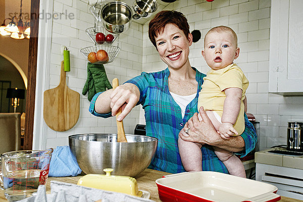kochen Europäer Küche Mutter - Mensch Baby