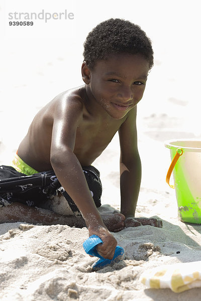 Portrait Strand Junge - Person 5-6 Jahre 5 bis 6 Jahre spielen