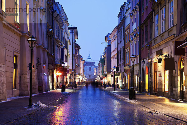 Straße Ansicht Abenddämmerung