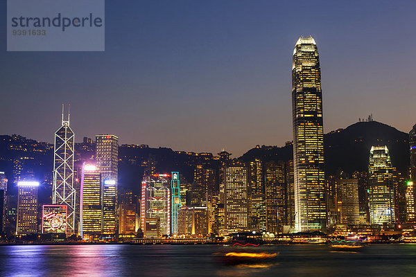 Stadtansicht Stadtansichten Skyline Skylines Nacht Beleuchtung Licht China Asien Hongkong Nachtansicht