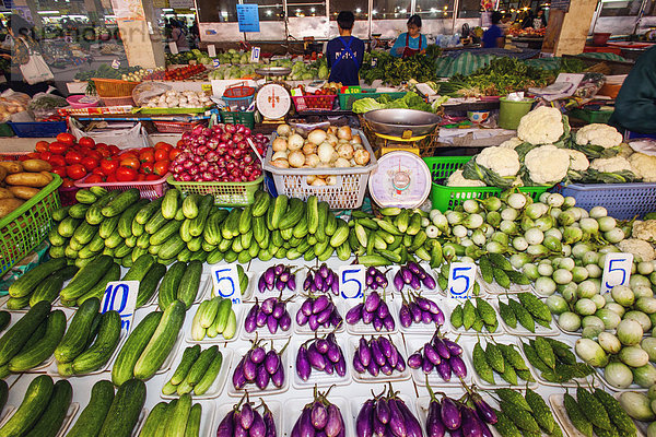 Lebensmittel Gemüse kaufen Asiatische Küche Laden Markt Thai-Food Asien Chiang Mai thailändisch Thailand