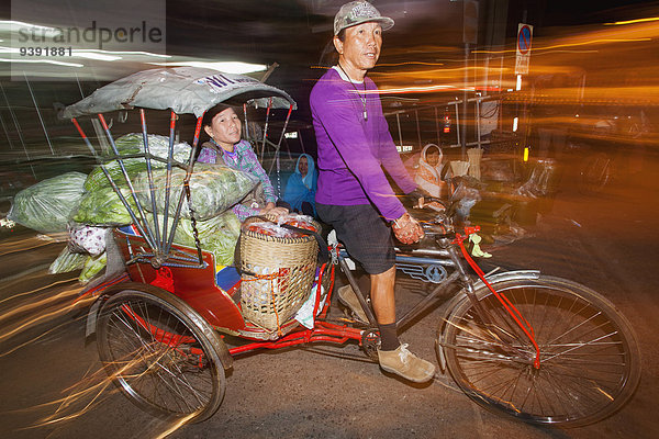 Transport kaufen Laden Markt Asien Chiang Mai Rikscha Thailand
