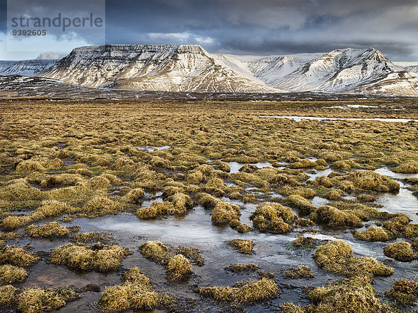 Landschaftlich schön landschaftlich reizvoll Europa Winter Landschaft Insel Mosfellsdalur Island Nordeuropa