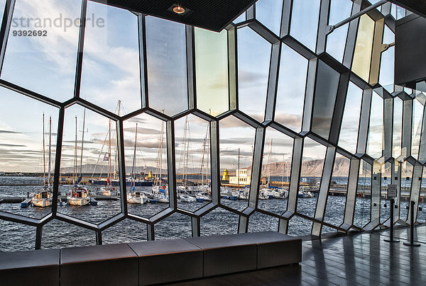 Reykjavik Hauptstadt Hafen Konzerthaus Europa Attraktivität Architektur Fassade Hausfassade innerhalb Sehenswürdigkeit Konzertsaal Harfe Harpa Island modern