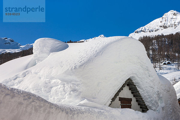 Europa Winter Wohnhaus Dorf Schnee Schweiz