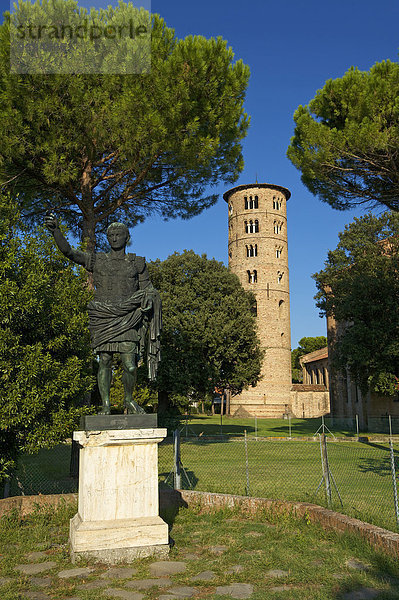 Außenaufnahme Europa Tag Gebäude niemand Architektur Kirche Religion Christentum UNESCO-Welterbe Adriatisches Meer Adria Basilika Christ Emilia-Romangna Italien Ravenna