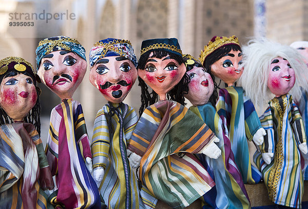 Tradition bunt Handwerk Puppe Geographie Asien Zentralasien Usbekistan