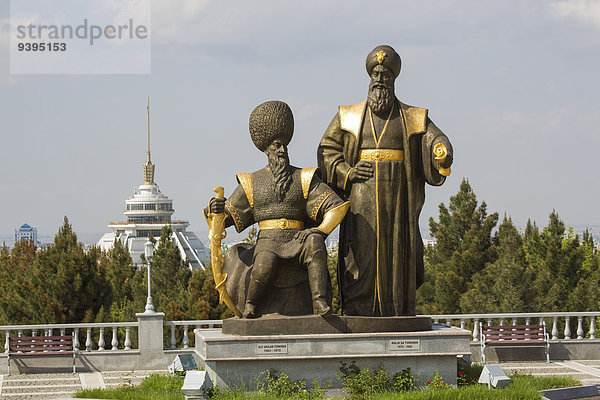 Skyline Skylines Reise Großstadt Architektur bunt Monument Statue Tourismus Kampf Asien Allee Zentralasien