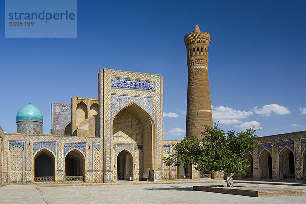 Reise Großstadt Architektur Geschichte bunt Religion Tourismus UNESCO-Welterbe Asien Buchara Zentralasien Islam Minarett Moschee Seidenstraße Usbekistan