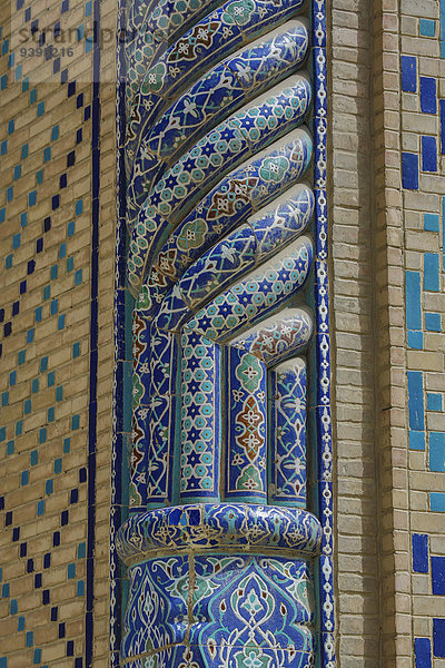 Detail Details Ausschnitt Ausschnitte Reise Großstadt Architektur Geschichte bunt blau Tourismus Kachel UNESCO-Welterbe Asien Buchara Zentralasien Seidenstraße Usbekistan