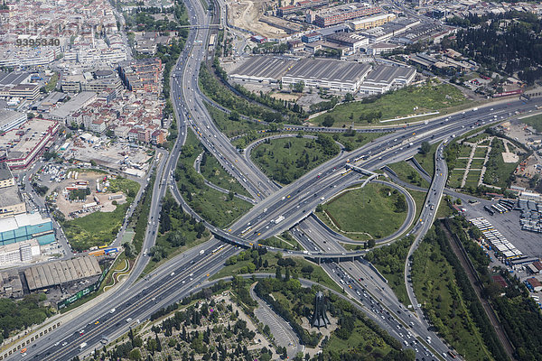 überqueren Transport Großstadt Bundesstraße Autobahn Fernsehantenne Ortsteil Istanbul Straßenverkehr Türkei