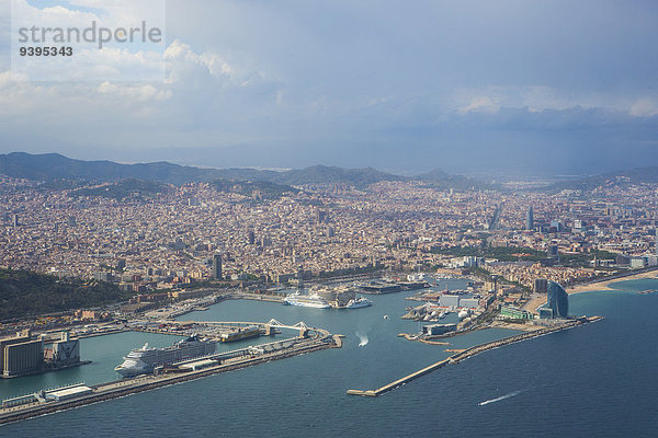 Panorama Hafen Großstadt Fernsehantenne Barcelona Katalonien Spanien