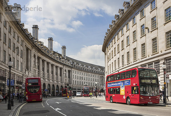 Großbritannien London Hauptstadt Straße Reise Großstadt Architektur Wahrzeichen kaufen Omnibus rot England Tourismus
