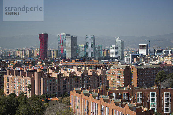 Dach Skyline Skylines Europa Reise Großstadt Architektur Turm rot Barcelona Katalonien neu Spanien Tourismus