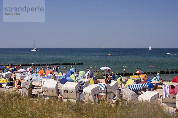 Freizeit Europa Strand Sommer Küste Urlaub Meer Helligkeit Sandstrand Ostsee Baltisches Meer deutsch Deutschland Tourismus