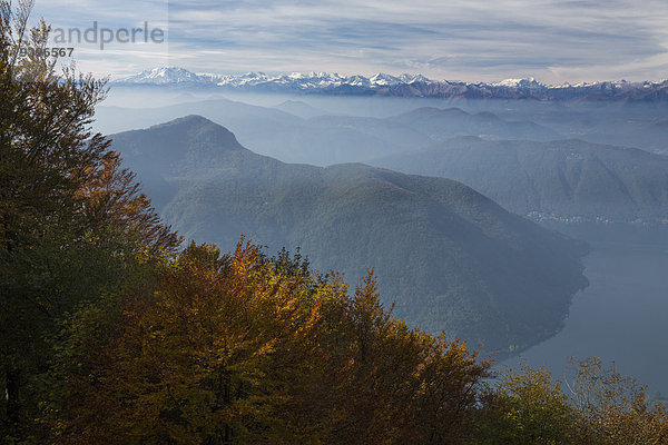 Europa Berg Alpen Herbst Ansicht Monte Rosa Schweiz Südschweiz